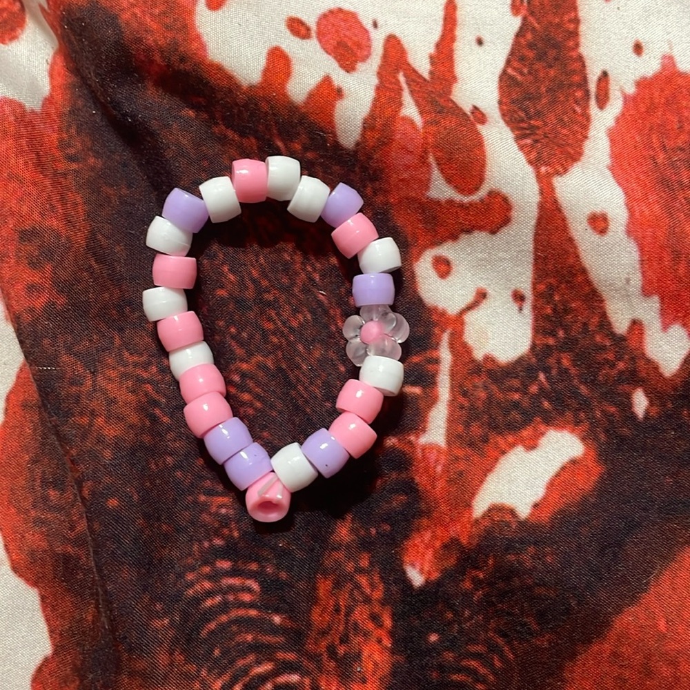 Flower bracelet